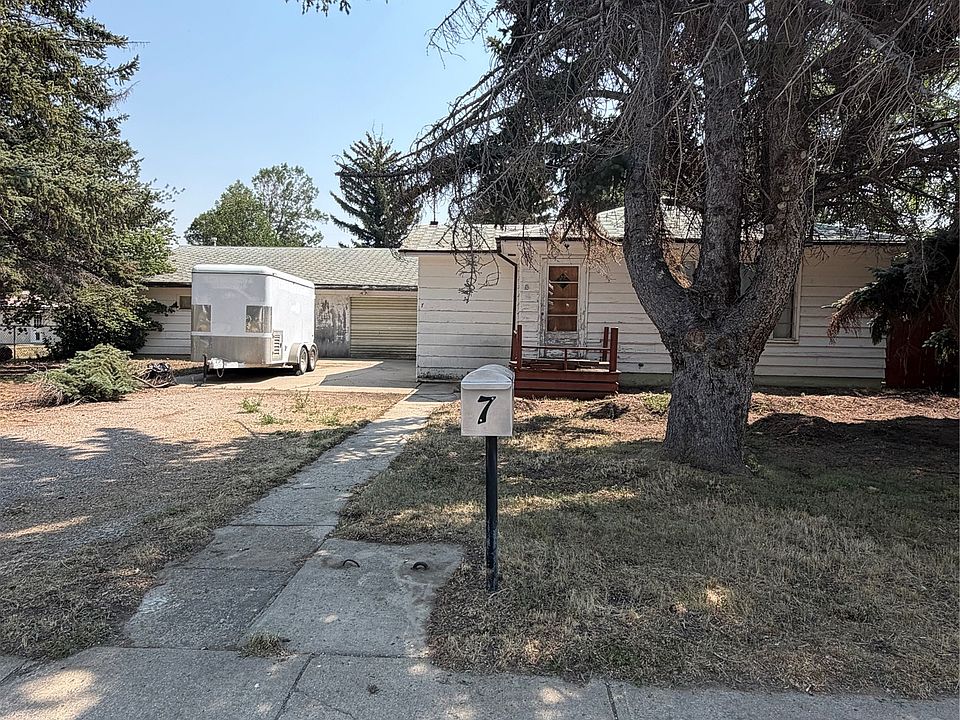 1st image of 7 S Wisconsin St