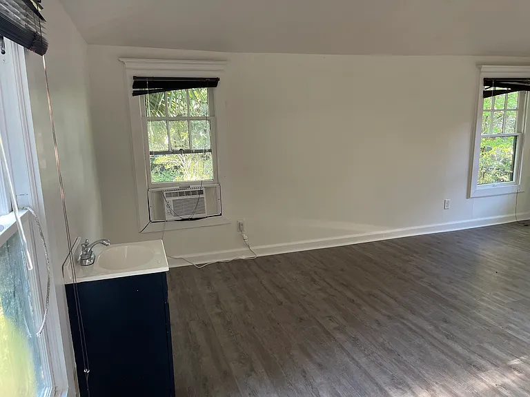 1124 N Spring St — Photo 53