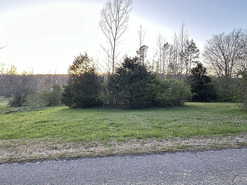 2nd image of 2060 Griffintown Rd
