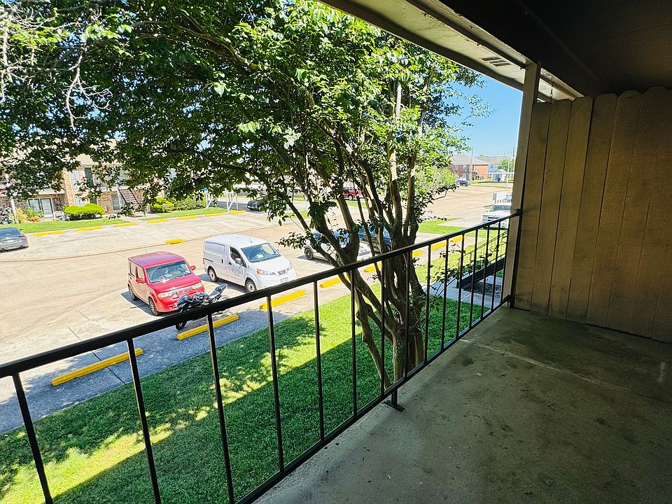 6800 Camden Ln 6800 Camden Ln Groves TX Zillow