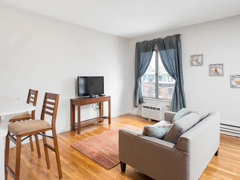220 Beacon St #601 — Photo 3