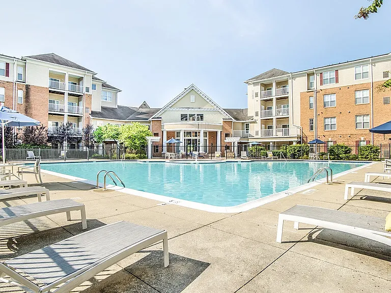 Concord Park Apartments — Photo 9
