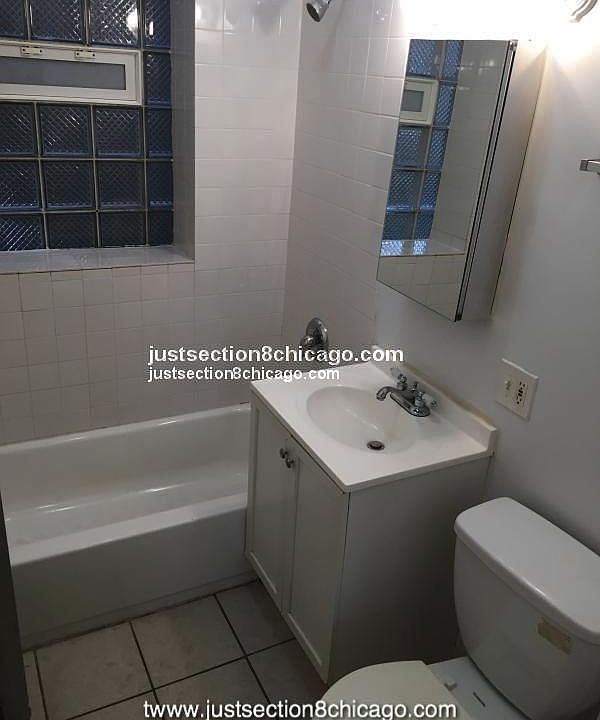 2nd image of 8007 S Eberhart Ave APT 2