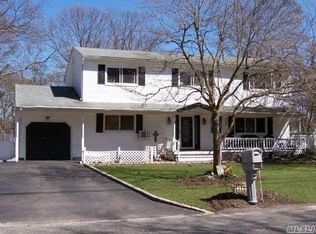 337 Avenue B, Ronkonkoma, NY