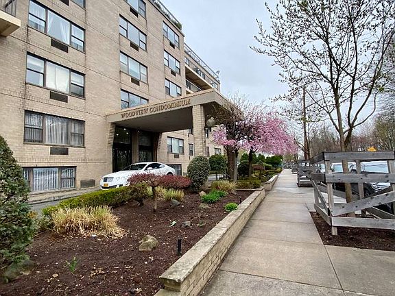 2nd image of 175 Zoe St Floor 5P-5