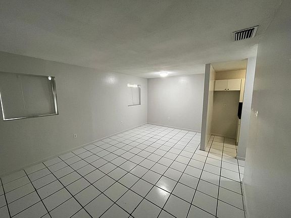 3rd image of 6236 NW 4th Ave