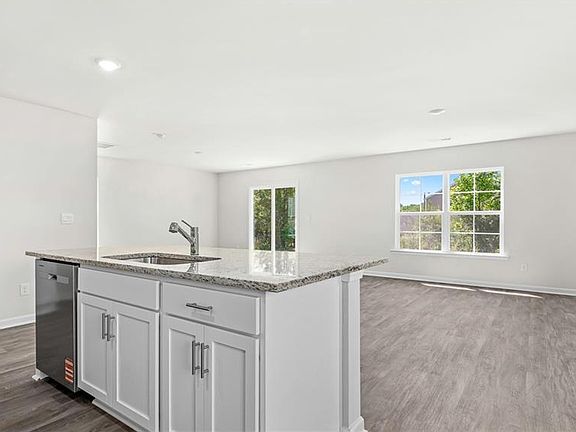4th image of 6282 Ashton Woods Ln