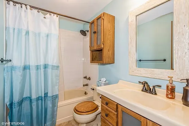 1121 Needham Rd — Photo 8