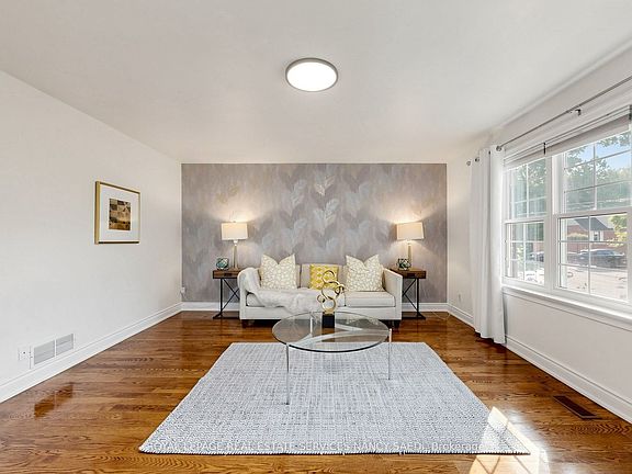 5th image of 118 Anndale Dr