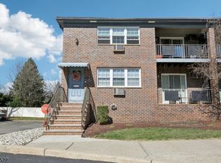 588 Bloomfield Ave APT 15B, Caldwell, NJ 07006