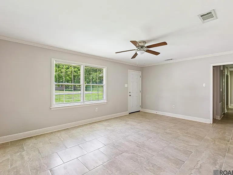 8977 Nolen Dr — Photo 3