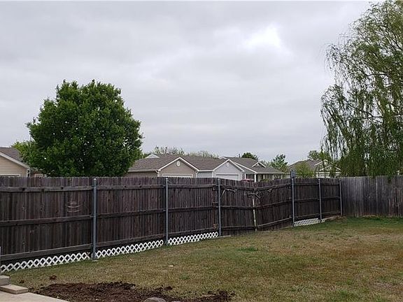 5th image of 15400 Ivy Hill Dr