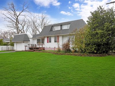 104 James Street, Massapequa, NY, 11758
