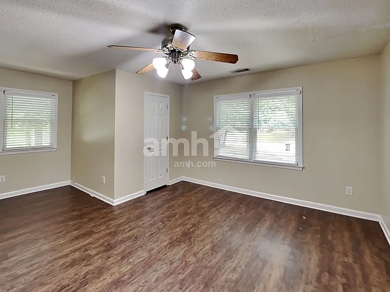 7 Pebble Way — Photo 19