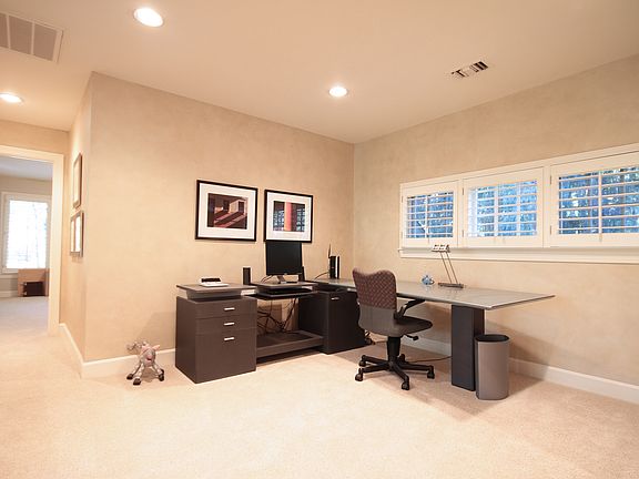 5th image of 3211 Upper Wynnewood Pl