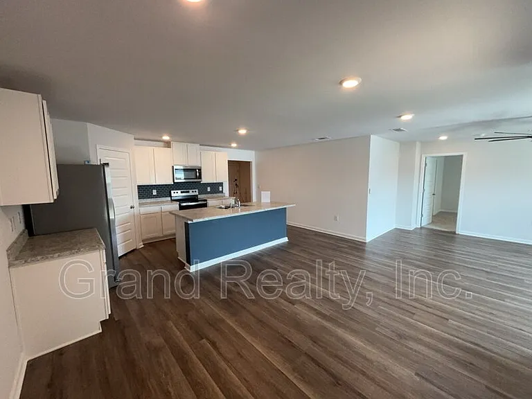 4423 Winged Elm Ct — Photo 5