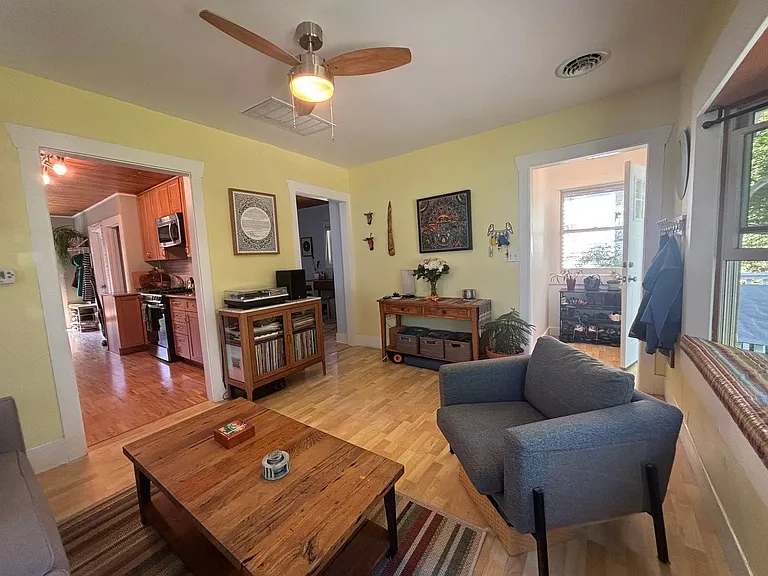 3521 S Ferdinand St — Photo 3