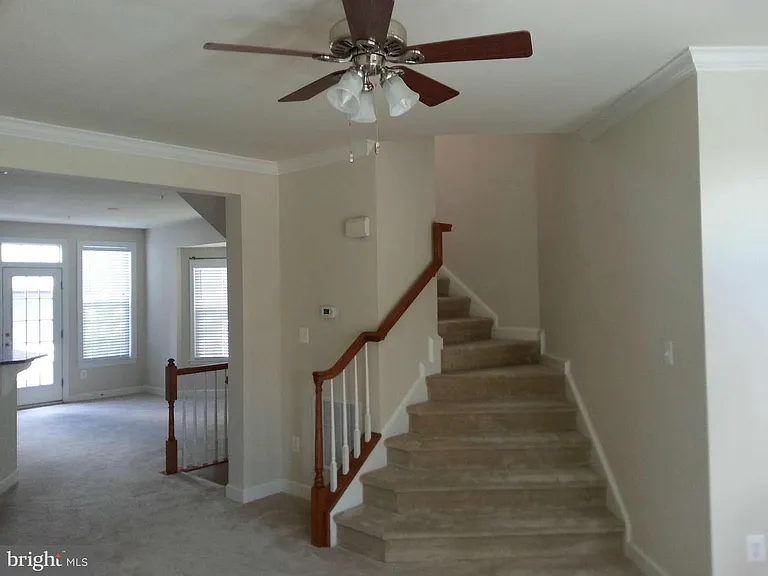 9053 McPherson St — Photo 6