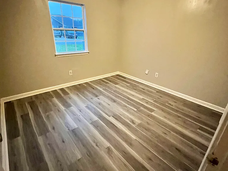 138 Crystal Brk — Photo 17