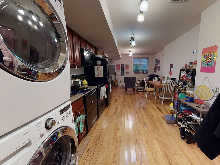 2025 N 17th St #1 — Photo 12
