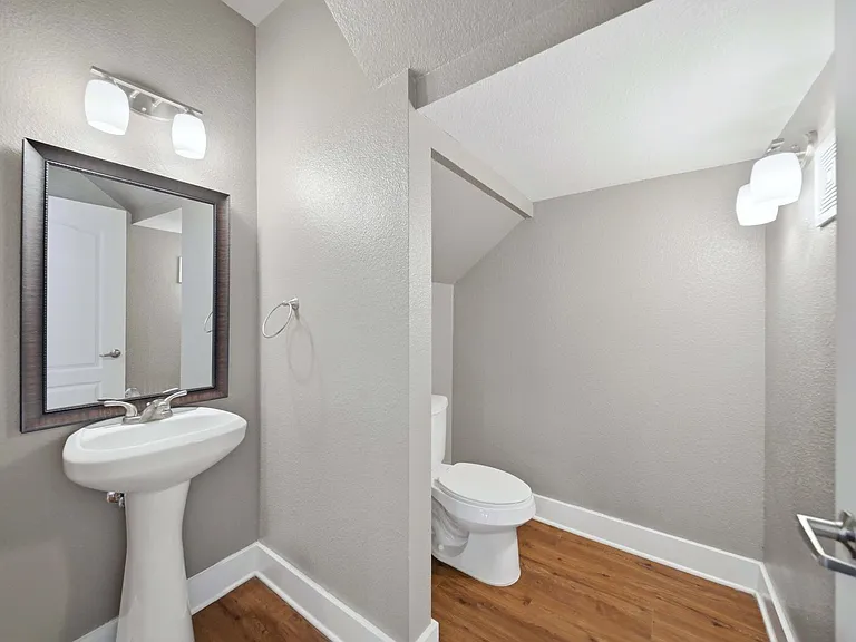 Northgate Proper — Photo 41