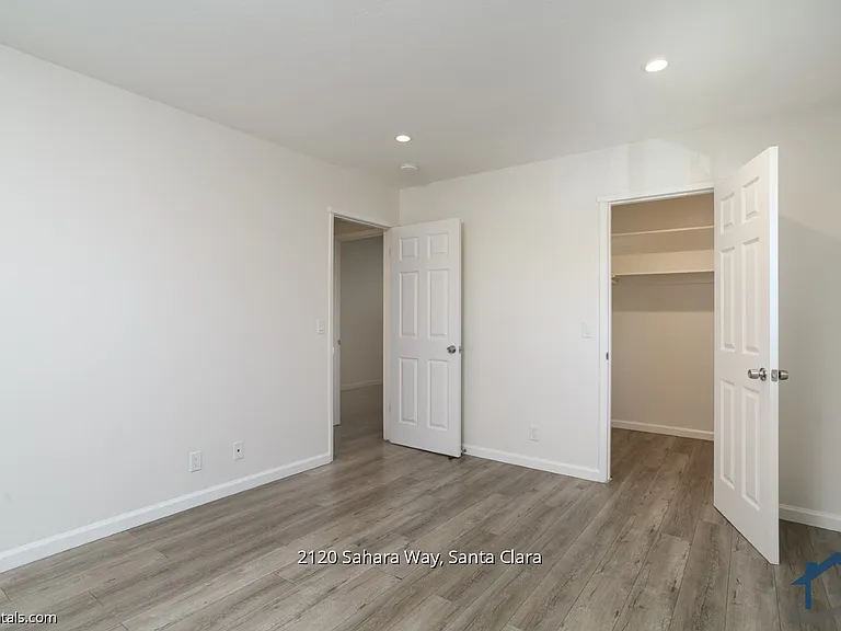 2120 Sahara Way #3 — Photo 15
