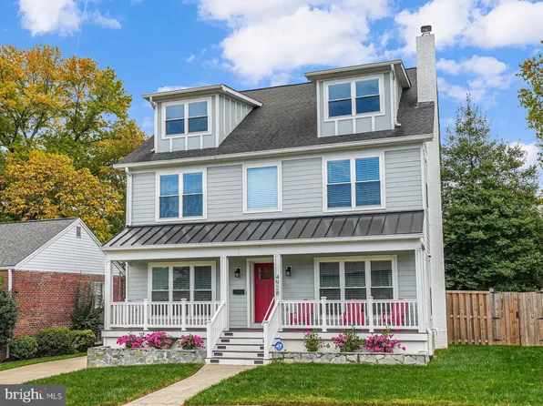 4928 18th St N, Arlington, VA 22207