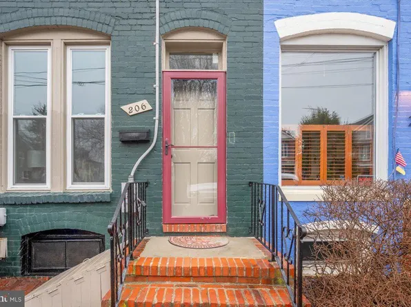 206 Dill Ave, Frederick, MD 21701