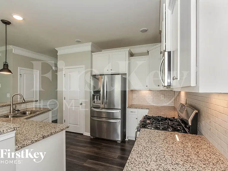143 Suggs Mill Dr — Photo 5