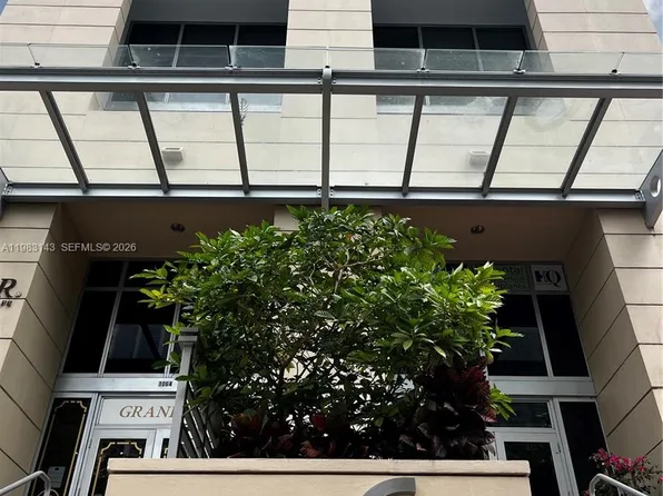 1060 Brickell Ave, Miami, FL