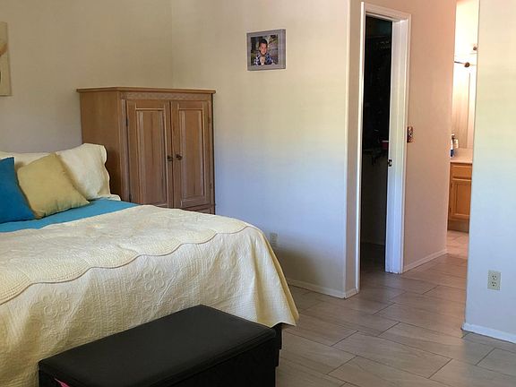 Master Bedroom/Suite with walk in closet