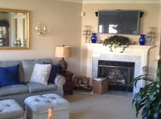 1335 Mulberry Dr, Mahwah, NJ 07430