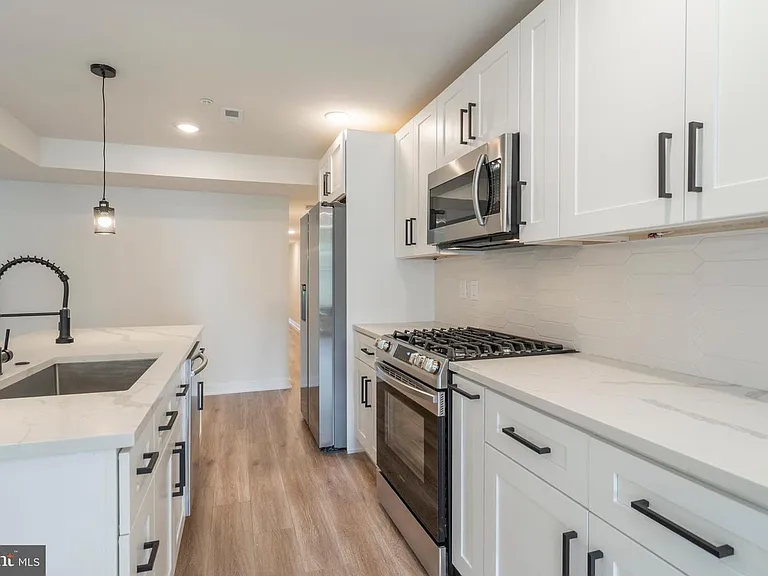 All stainless steel appliances