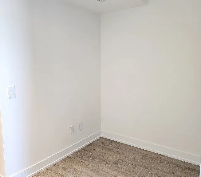 5 Mabelle Ave #2834 — Photo 7