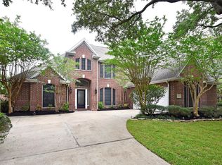 19810 Emerald Leaf Dr, Houston, TX 77094