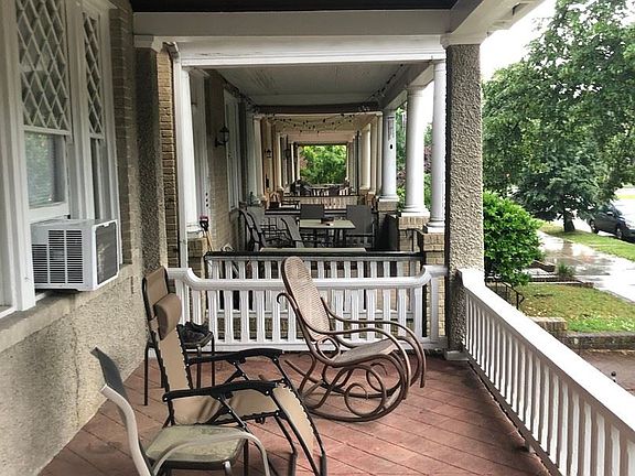 2nd image of 113 N Boulevard APT 03