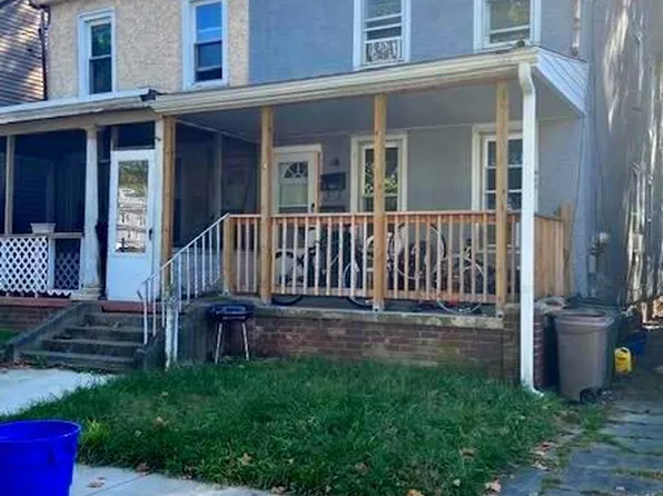 1320 Holland St, Crum Lynne, PA 19022