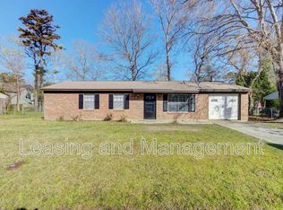 1978 Holliday St W, Charleston, SC 29414