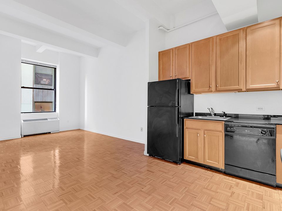 1st image of 85 John St APT 7H