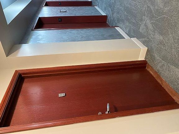 2nd image of 1250 S Michigan Ave APT 2103