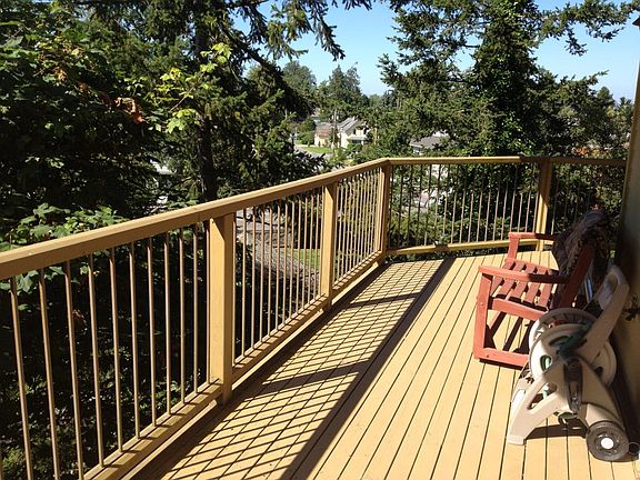 Downstairs Deck