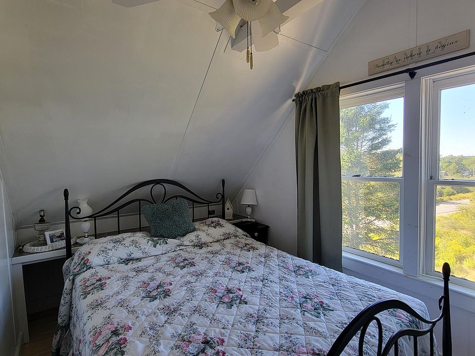 28th image of this home