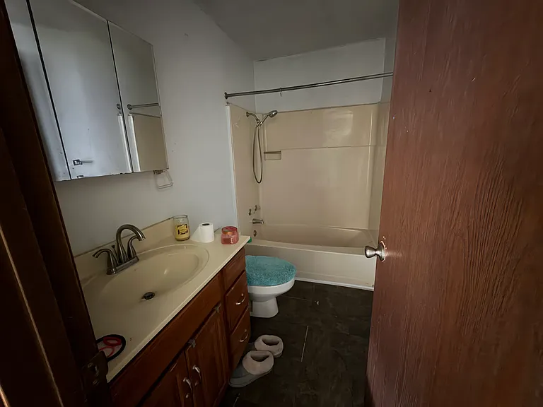 510 N Jefferson St — Photo 9