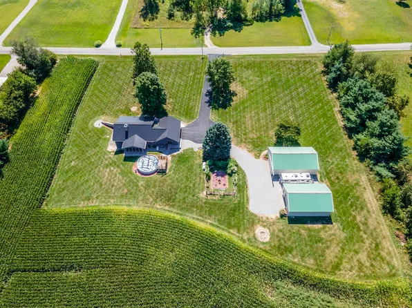 1180 E 100 N, Angola, IN 46703