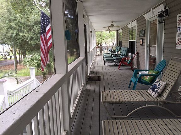 Full front screen porch