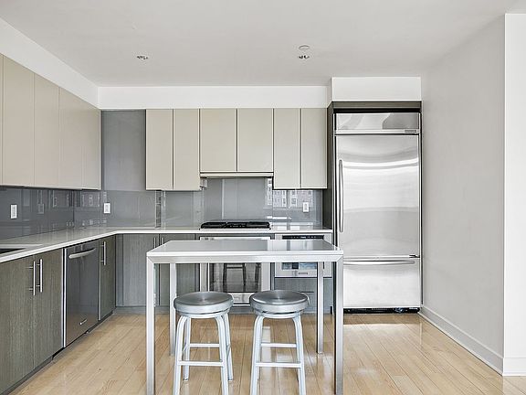 5th image of 2300 Frederick Douglass Blvd APT 9C