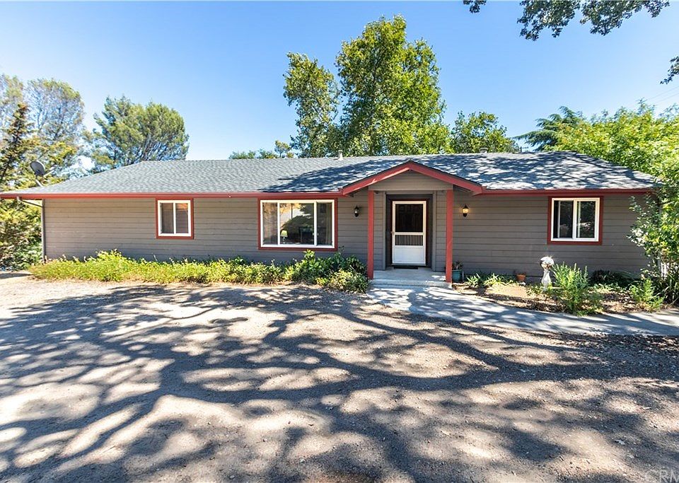 1st image of 5425 Maleza Ave