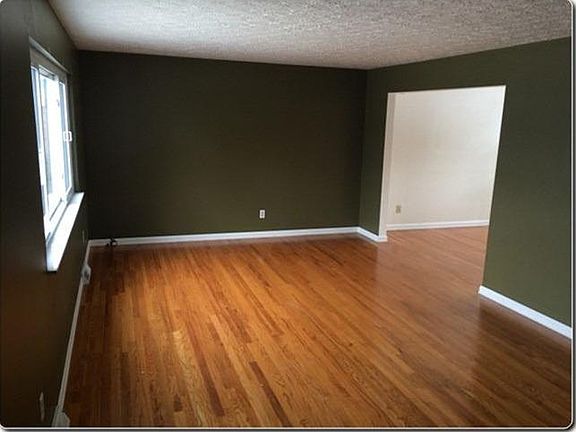 4th image of 8436 Shuman Ln