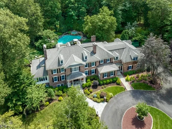 10 Oak Forest Lane, Mendham Boro, NJ 07945