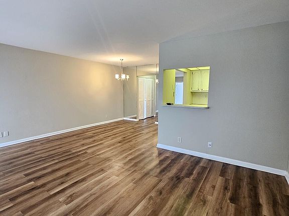 2nd image of 206 Norwich I